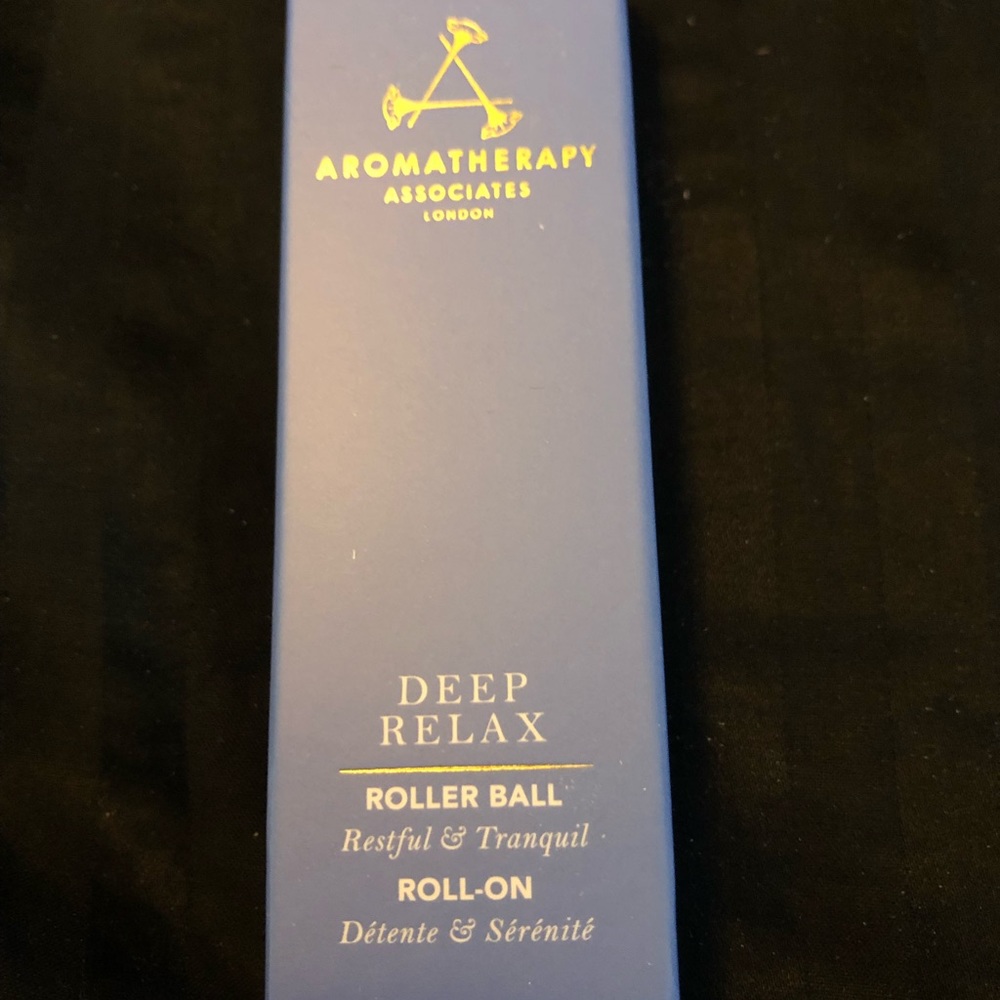 NIB Aromatherapy Deep Relax Roller Ball